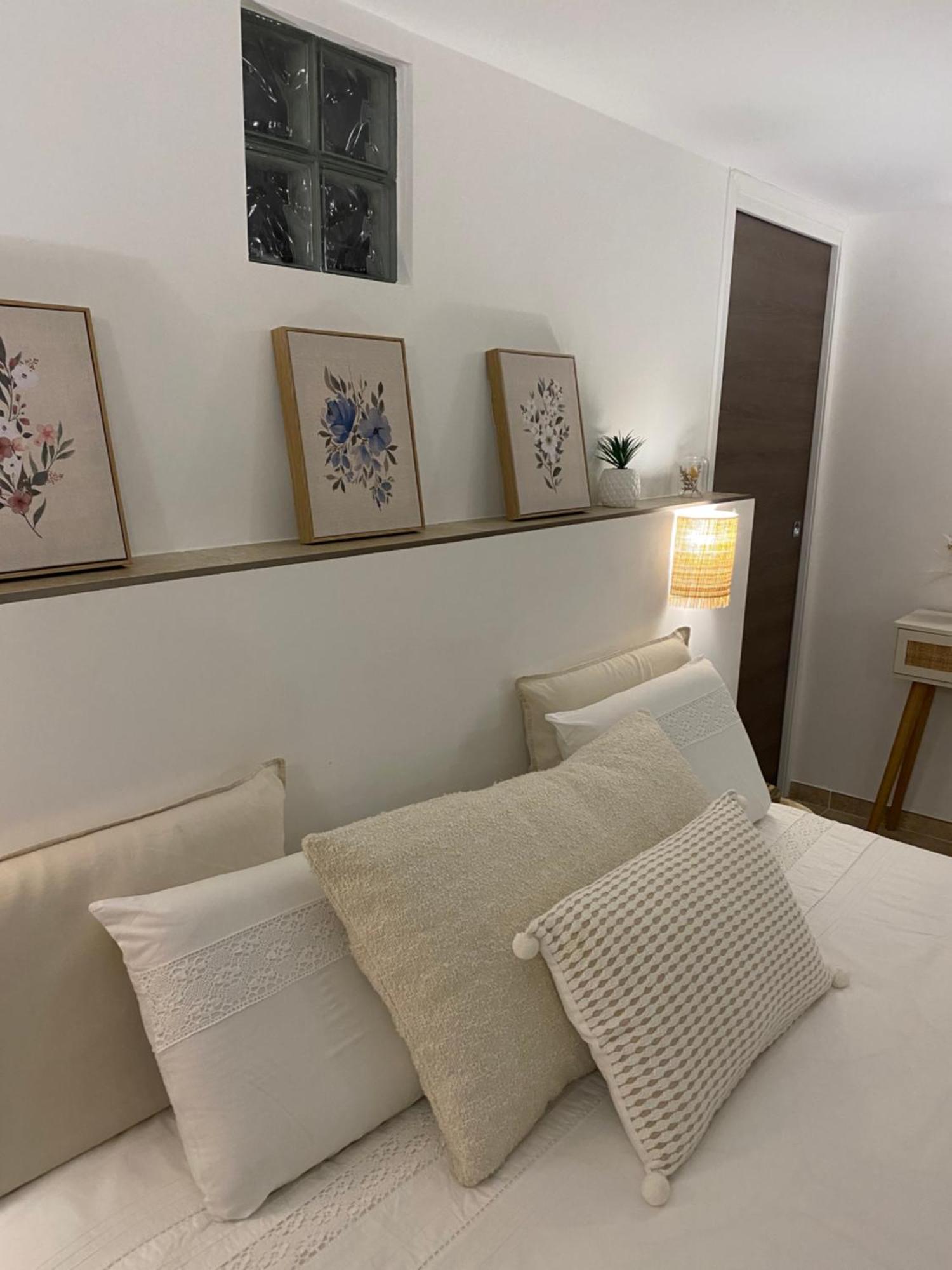 Location De Chambre Villa Les Allamandas Mandelieu La Napoule Bagian luar foto